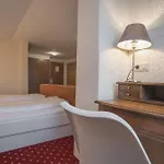 Trail Hotel 3*