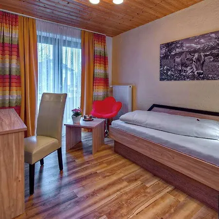 Hotel Trail 3*